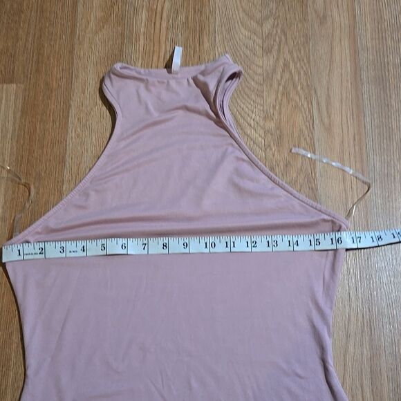 Elegant Pink Sleeveless Dress - Picture 7 of 14